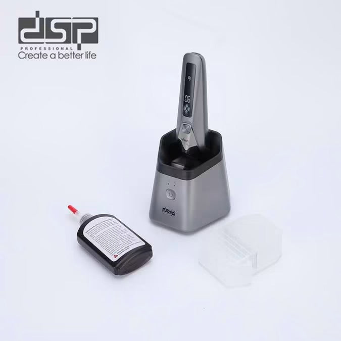ماكينة تنعيم الذقن بثلاث رؤوس دوارة وقاعدة تنظيف وشحن أوتوماتيك DSP 60725